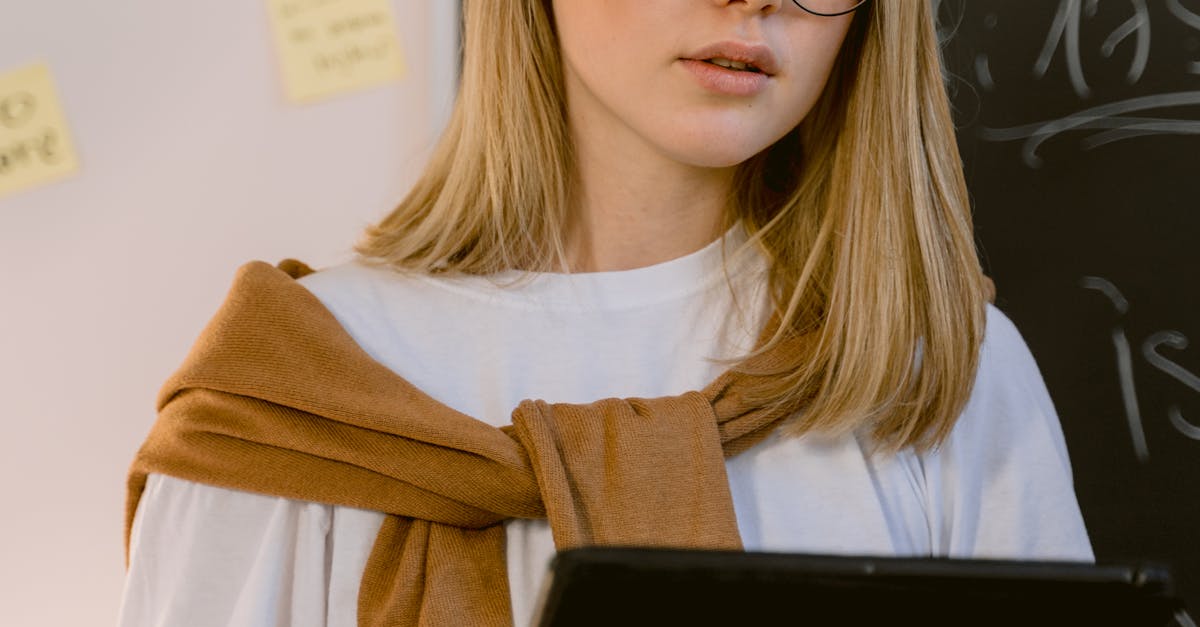 Review of Communication Tools for Project Managers