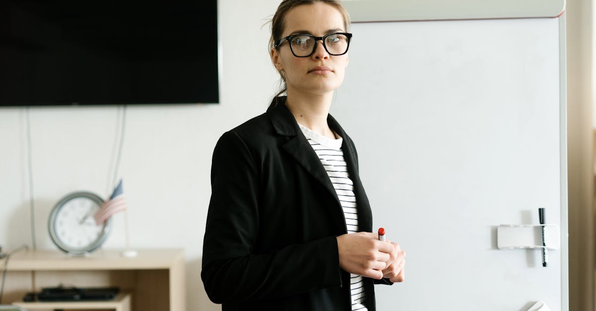 Review of Popular Problem-Solving Techniques in Project Management