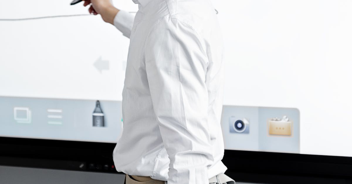 Review of Tools That Enhance Team Collaboration in Project Management