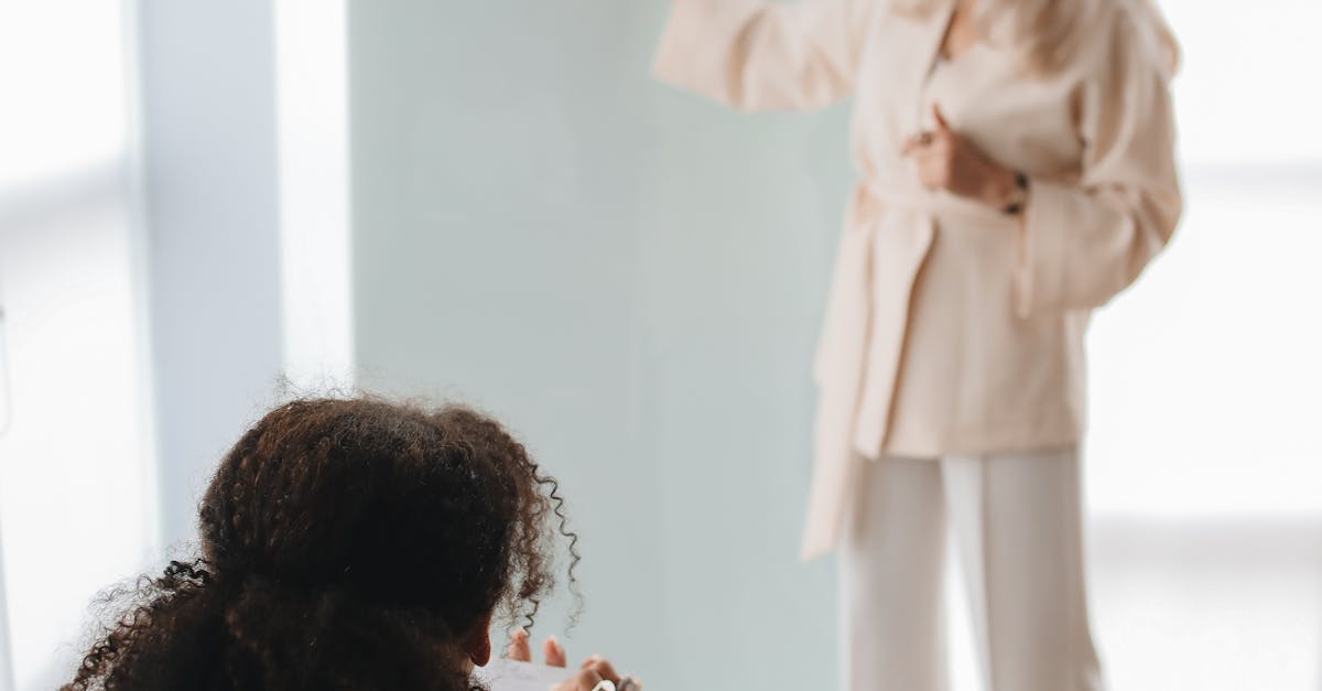 What Are the Essential Traits of Strong Analytical Thinkers